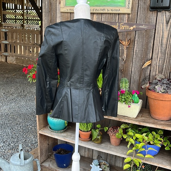 Vintage Comint Genuine Leather jacket black size 5/6 Junior or Small women. - Picture 2 of 7